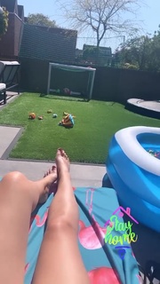 Monique Smit feet photo 12