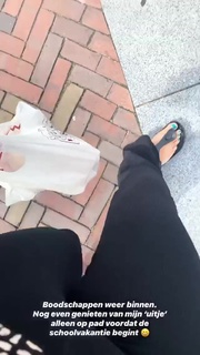 Monique Smit feet photo 7
