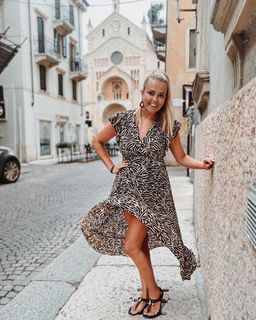 Monique Smit feet photo 12