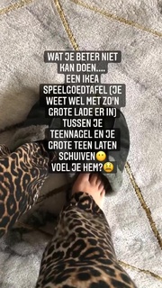 Monique Smit feet photo 3