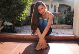 Monserrat Torrent feet photo 13