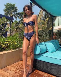 Montana Brown feet photo 3