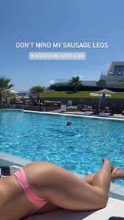 Montana Brown feet photo 20