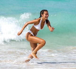 Montana Brown feet photo 7