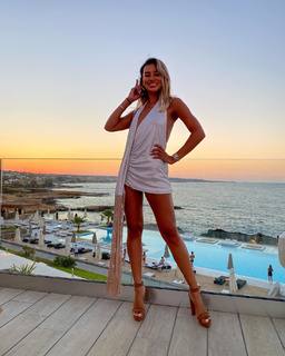 Montana Brown feet photo 6