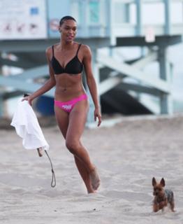 Montana Fishburne feet photo 10