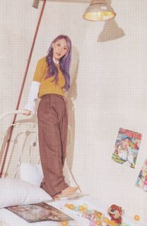 Moon Byul feet photo 18