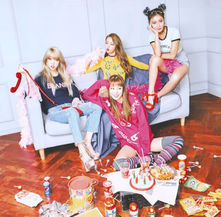 Moon Byul feet photo 12
