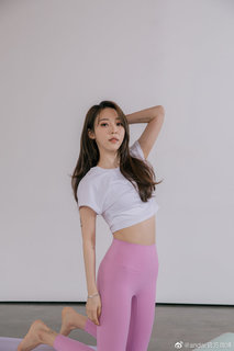 Moon Byul feet photo 18