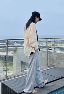 Moon Byul feet photo 14