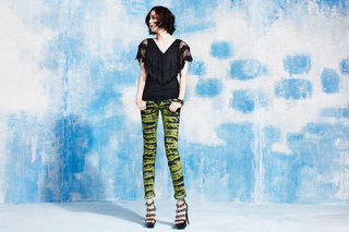 Moon Chae-Won feet photo 11