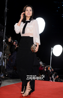 Moon Chae-Won feet photo 20