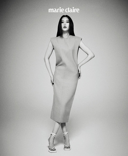 Moon Ga-young feet photo 3