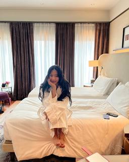 Moon Ga-young feet photo 10