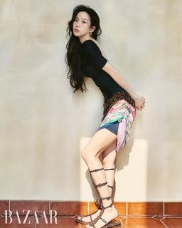 Moon Ga-young feet photo 15