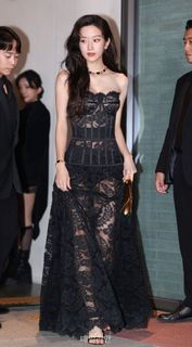 Moon Ga-young feet photo 10