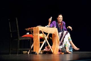 Moran Atias feet photo thumbnail