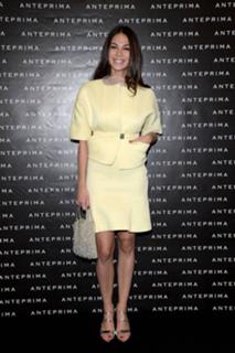 Moran Atias feet photo thumbnail