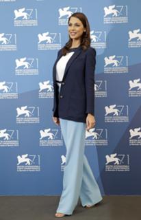 Moran Atias feet photo thumbnail