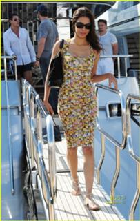 Moran Atias feet photo thumbnail