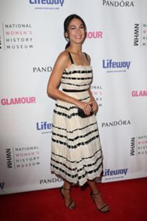 Moran Atias feet photo thumbnail