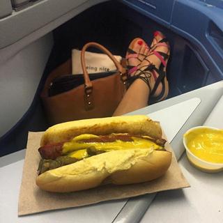 Moran Atias feet photo thumbnail