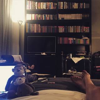 Moran Atias feet photo thumbnail