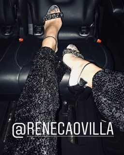 Moran Atias feet photo thumbnail