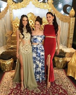 Moran Atias feet photo thumbnail