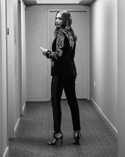 Moran Atias feet photo thumbnail