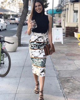 Moran Atias feet photo thumbnail