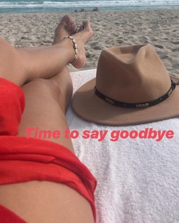 Moran Atias feet photo thumbnail