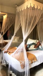 Moran Atias feet photo thumbnail