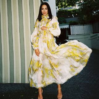 Moran Atias feet photo thumbnail