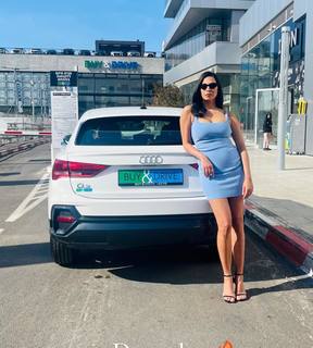 Moran Atias feet photo thumbnail