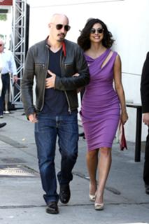 Morena Baccarin feet photo thumbnail