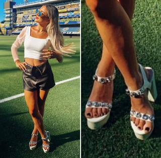 Morena Beltrán feet photo thumbnail