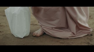 Morfydd Clark feet photo thumbnail