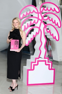 Morfydd Clark feet photo thumbnail