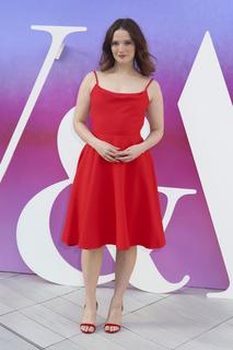 Morfydd Clark feet photo thumbnail