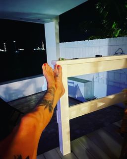 Morgan Bailey feet photo 4
