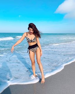 Morgan Hoffman feet photo 19