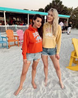 Morgan Hoffman feet photo 16