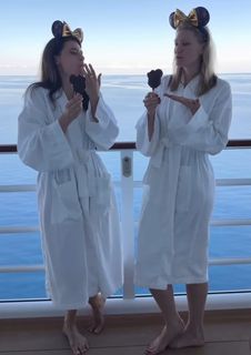 Morgan Hoffman feet photo 19