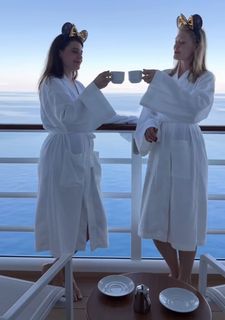 Morgan Hoffman feet photo 15