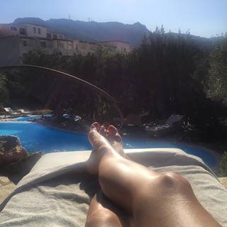 Morgan James feet photo 3
