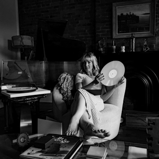 Morgan James feet photo 9