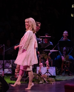 Morgan James feet photo 1