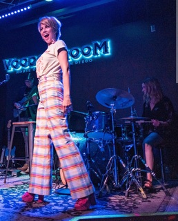 Morgan James feet photo 3