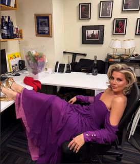 Morgan James feet photo 10